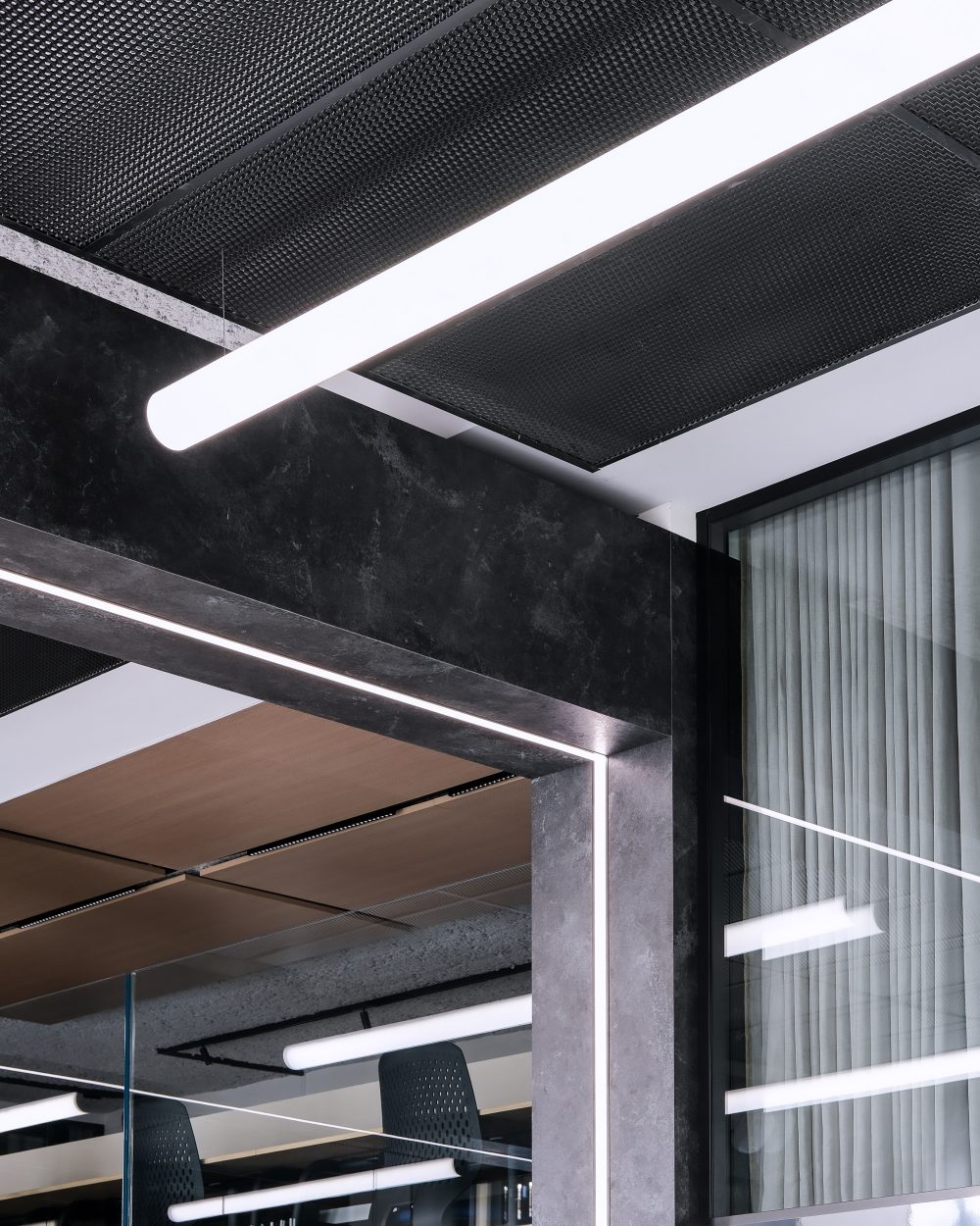 02FF8460-D761-449E-856E-55776A2B42F4